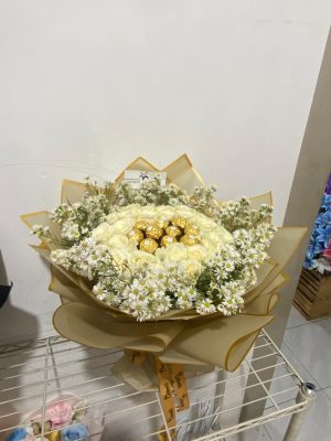 delarosa kediri