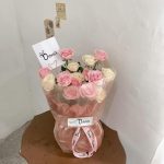 Fleuriste Round Posy 002