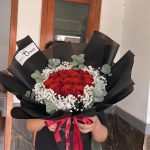 Rounded bouquet 010