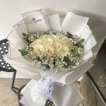 Rounded bouquet 018