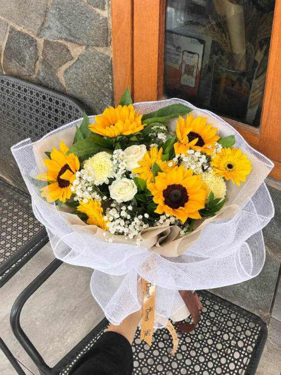 Luxury Cheerful Sunflower 003