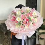 Rounded bouquet 029