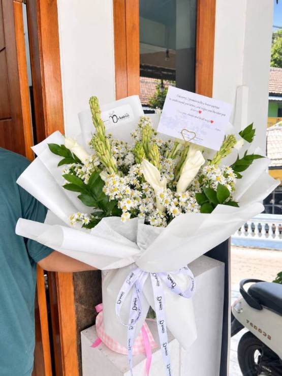 Aethiopica Tuberose 001